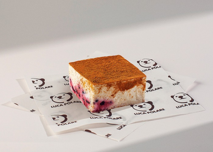 ჩისქეიქი შავი მოცხარით