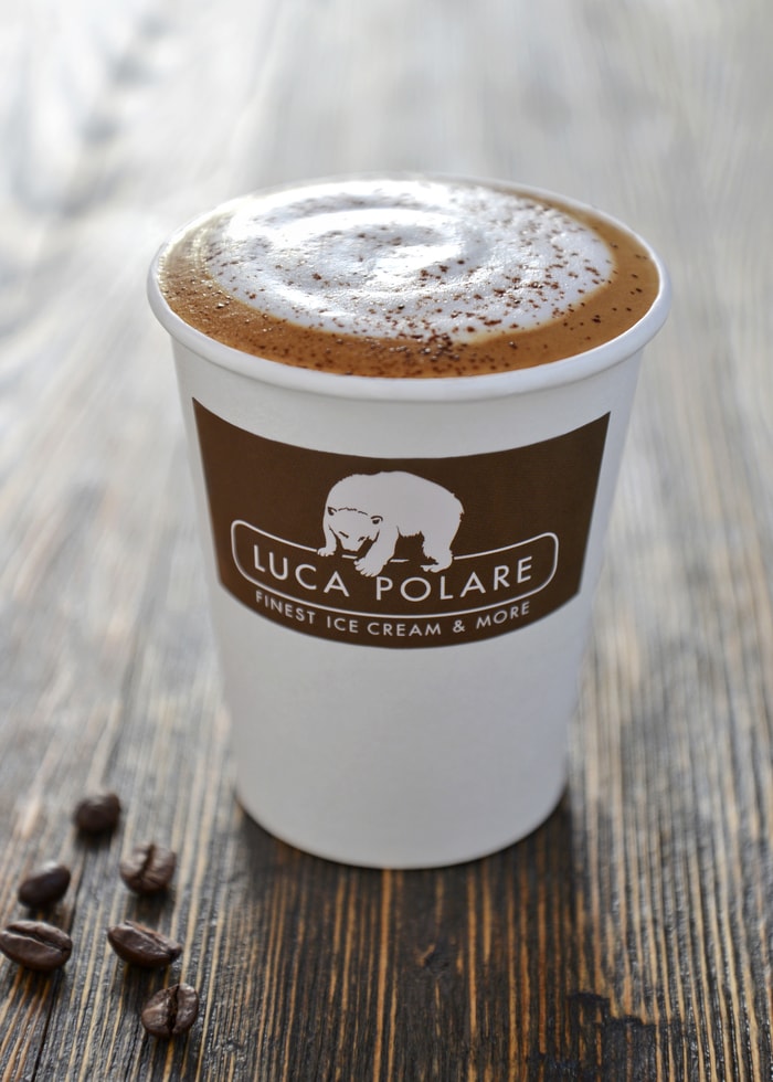 კაპუჩინო მცენარეული რძით